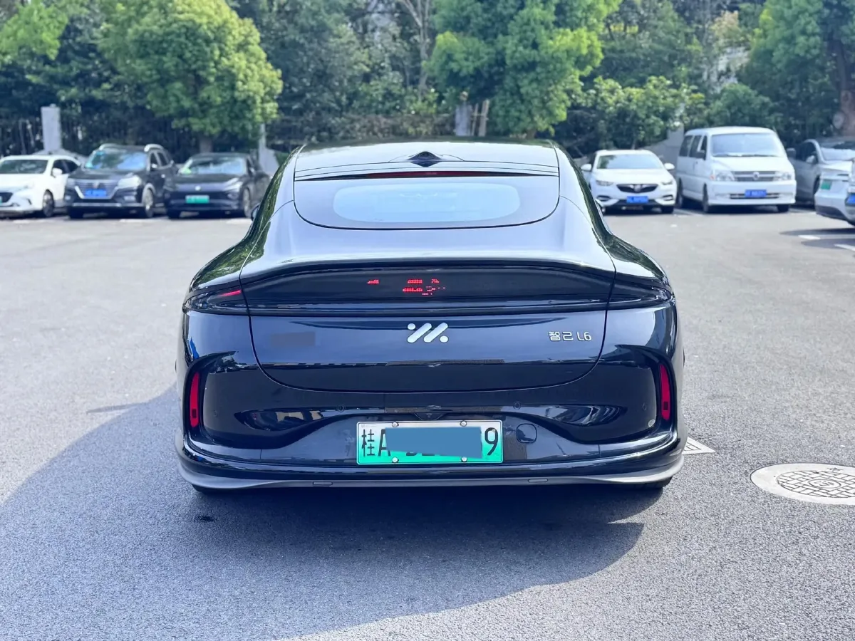 2024 IM L6 BEV 100KWH,autocango,china used car exporter,china ev exporter,chinese used car exporter,chinese used ev exporter