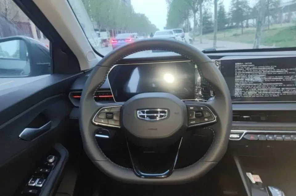 2024 Geely Binray 1.5T 181HP L4 7DCT,autocango,china used car exporter,china ev exporter,chinese used car exporter,chinese used ev exporter