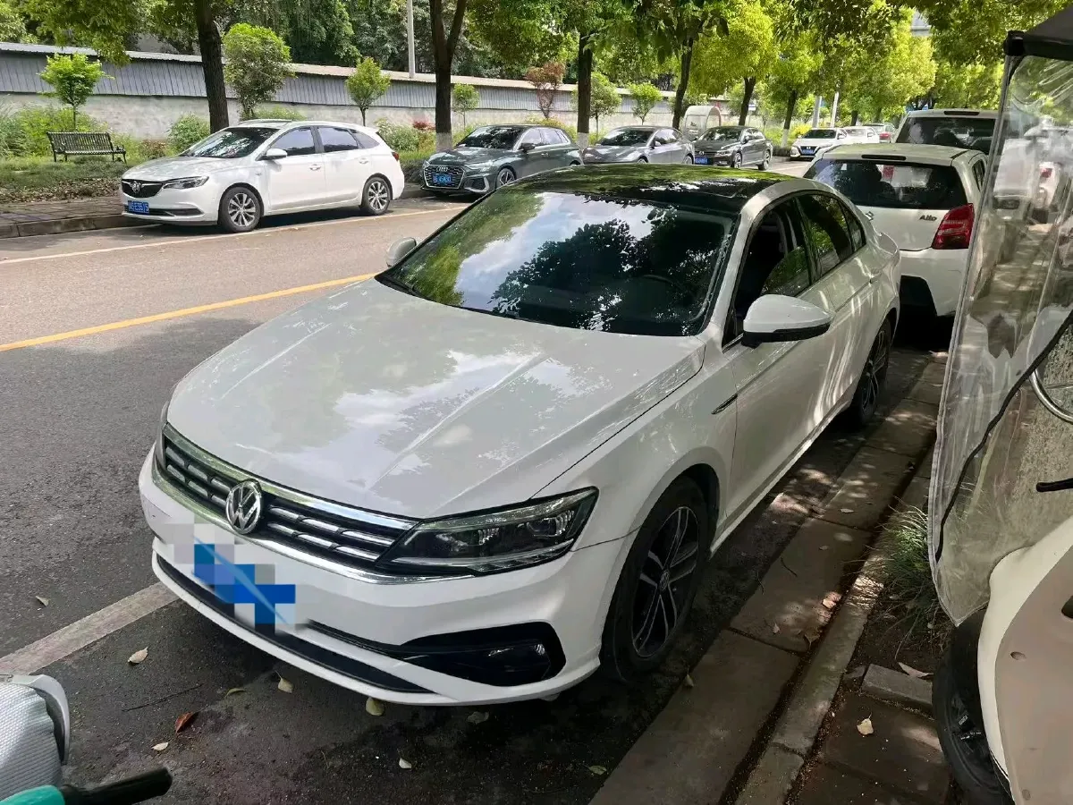 2019 Volkswagen Passat 1.4T 150HP L4 7DCT,autocango,china used car exporter,china ev exporter,chinese used car exporter,chinese used ev exporter