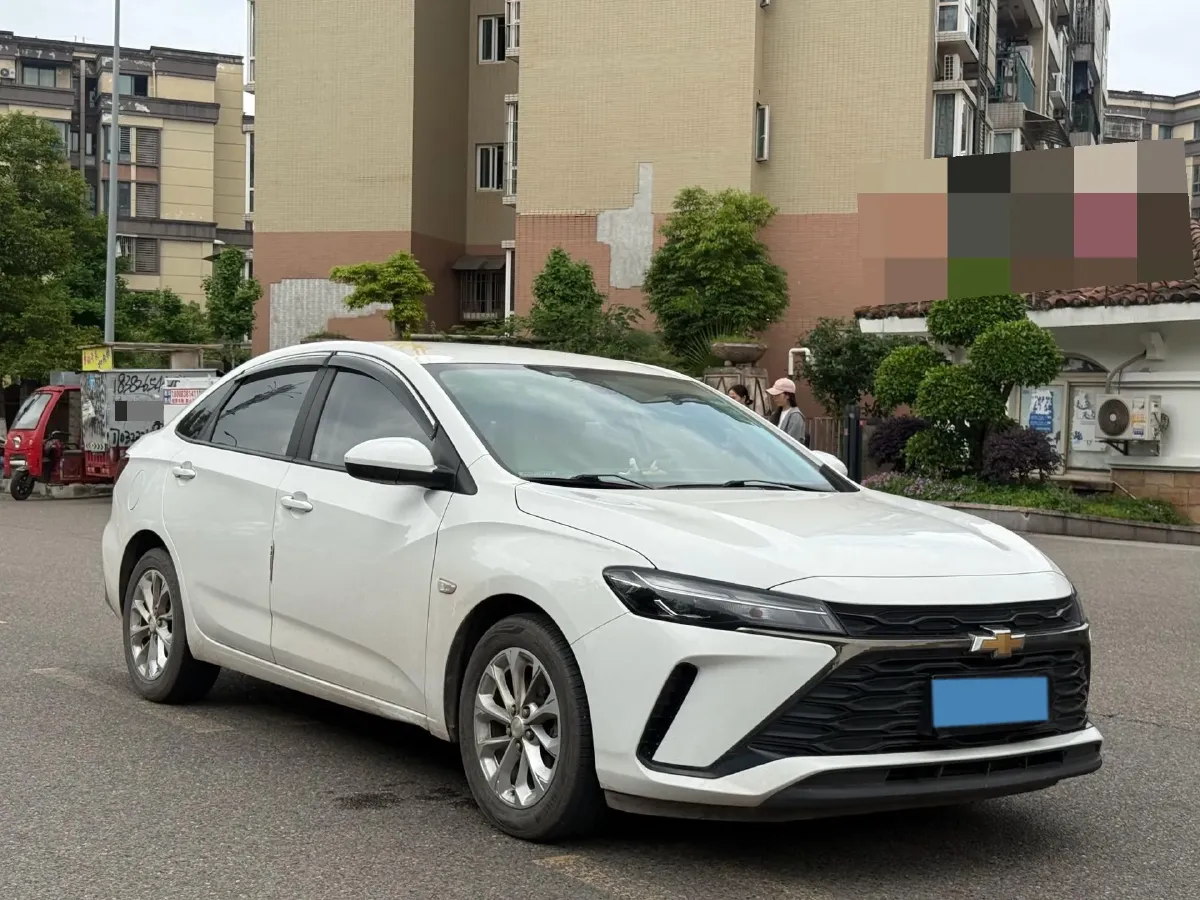 2023 Chevrolet Monza 1.5L 113HP L4 6DCT,autocango,china used car exporter,china ev exporter,chinese used car exporter,chinese used ev exporter
