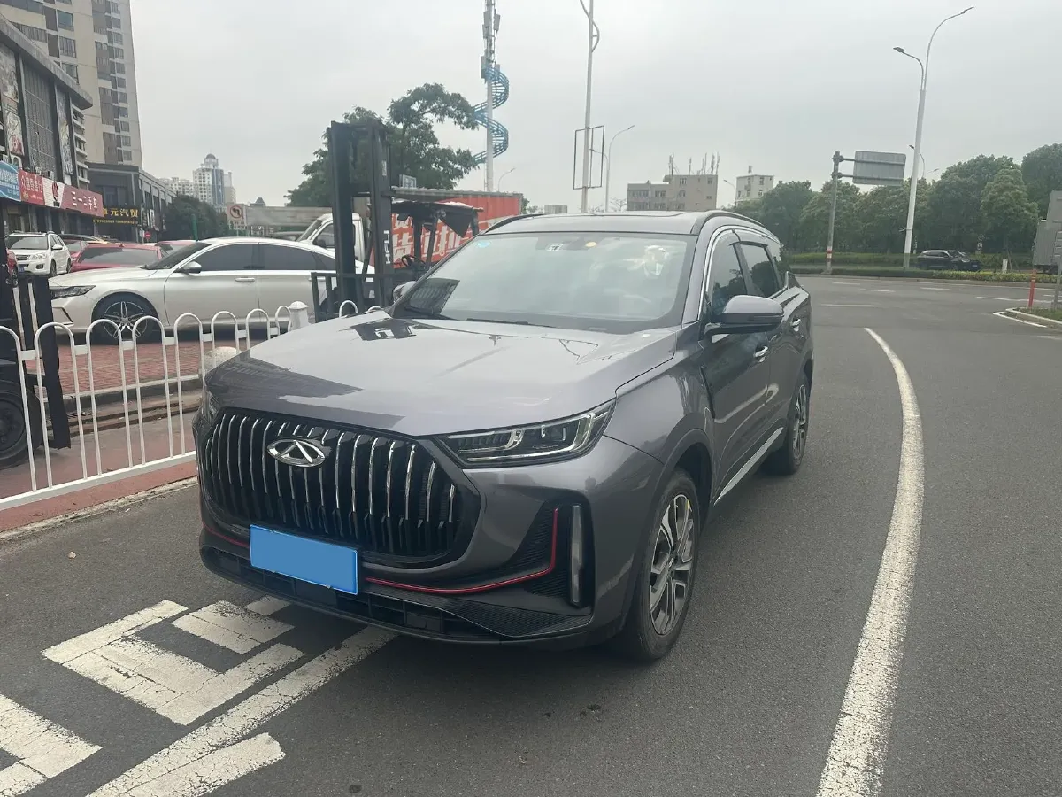 2023 Chery Tiggo 7 Plus 1.6T 197HP L4 7DCT,autocango,china used car exporter,china ev exporter,chinese used car exporter,chinese used ev exporter