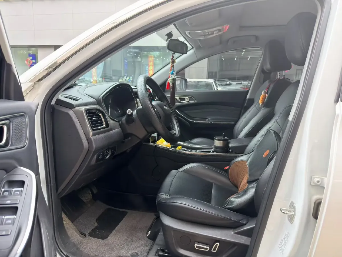 2018 Chery Tiggo 8 1.5T 147HP L4 6DCT,autocango,china used car exporter,china ev exporter,chinese used car exporter,chinese used ev exporter