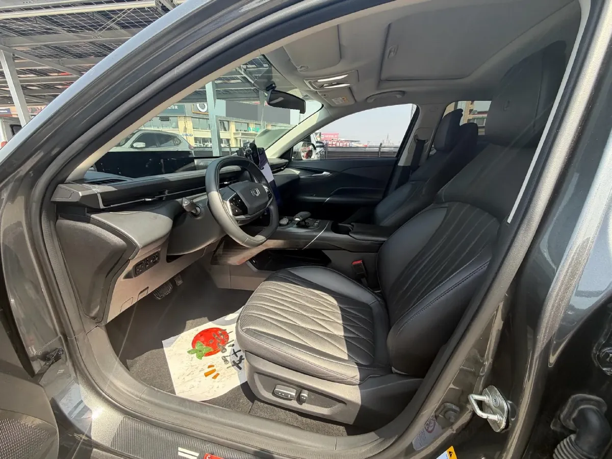 2024 ChangAn QiYuan A05 1.5L 110HP L4 E-CVT PHEV 9.07KWH,autocango,china used car exporter,china ev exporter,chinese used car exporter,chinese used ev exporter