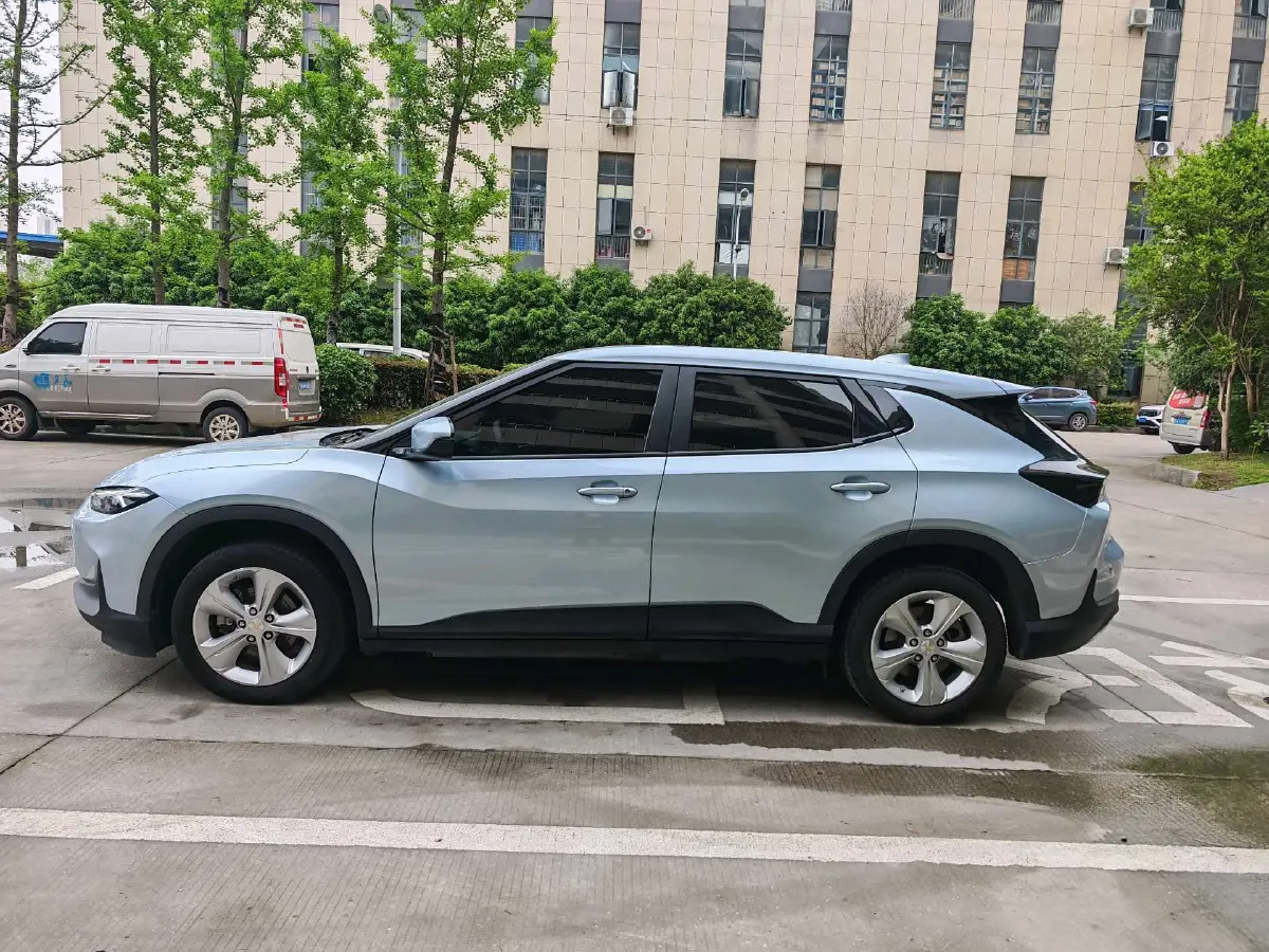 2022 Chevrolet Menlo BEV 61.1KWH,autocango,china used car exporter,china ev exporter,chinese used car exporter,chinese used ev exporter