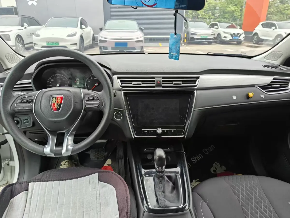 2020 Roewe i5 1.5L 120HP L4 CVT,autocango,china used car exporter,china ev exporter,chinese used car exporter,chinese used ev exporter