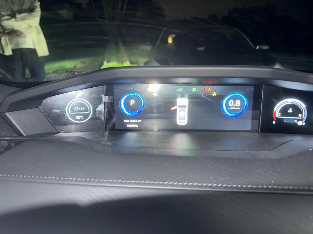 2022 ChangAn UNI-V 1.5T 188HP L4 7DCT,autocango,china used car exporter,china ev exporter,chinese used car exporter,chinese used ev exporter