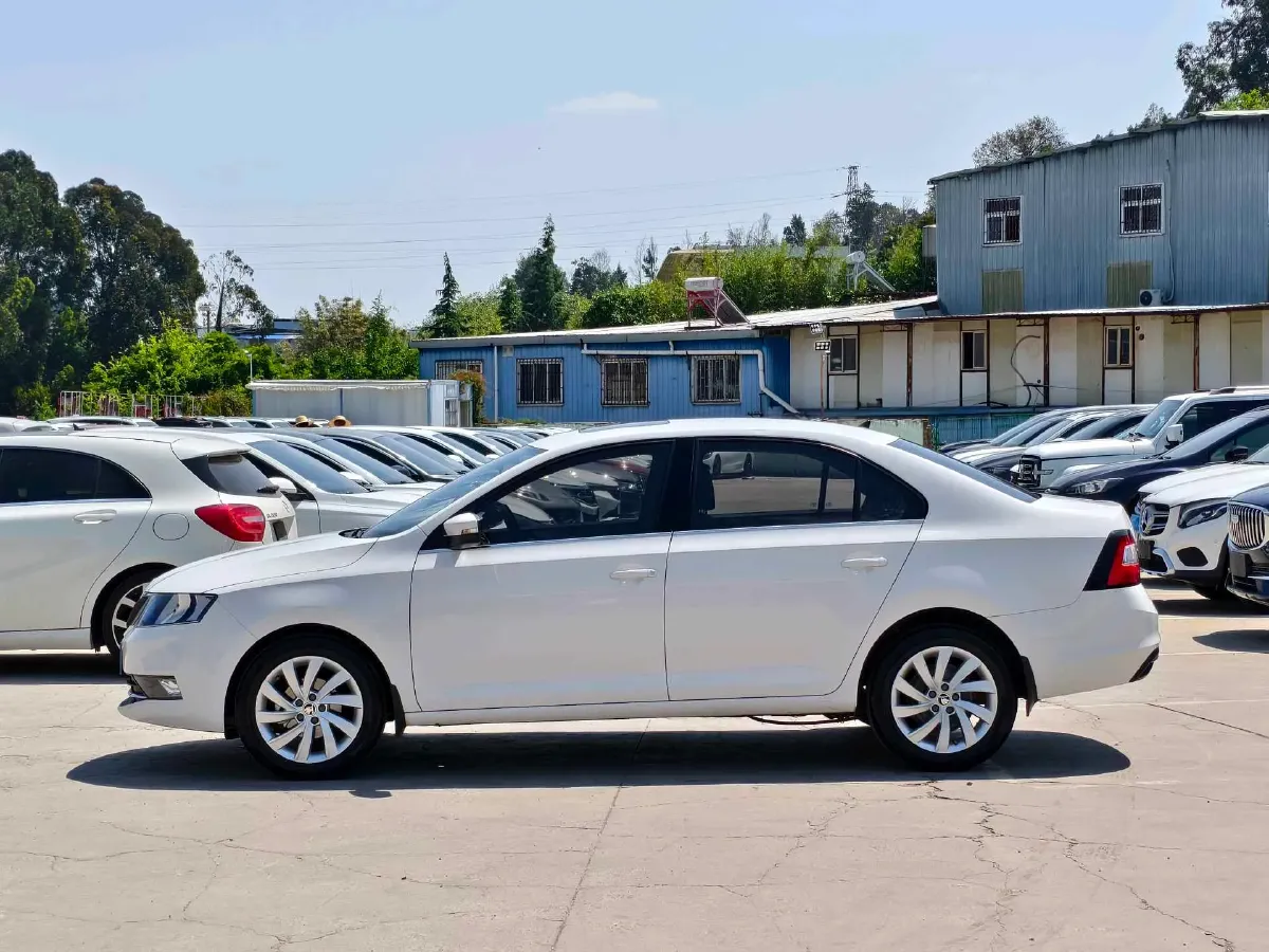 2019 SWM G01 1.5T 156HP L4 6AT,autocango,china used car exporter,china ev exporter,chinese used car exporter,chinese used ev exporter