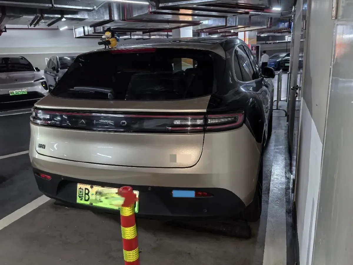 2023 HIMA AITO M5 1.5T 152HP L4 REEV 40KWH,autocango,china used car exporter,china ev exporter,chinese used car exporter,chinese used ev exporter