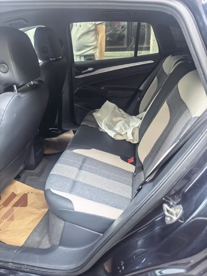 2022 Volkswagen ID.4 Crozz BEV 55.7KWH,autocango,china used car exporter,china ev exporter,chinese used car exporter,chinese used ev exporter