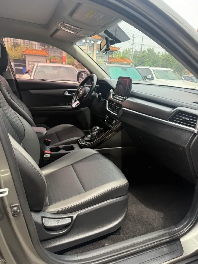 2018 Kia Sportage R 2.0L 160HP L4 6AT,autocango,china used car exporter,china ev exporter,chinese used car exporter,chinese used ev exporter