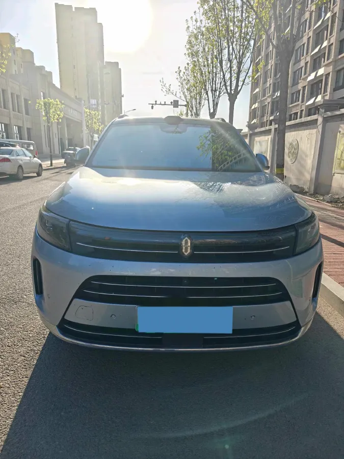 2024 AITO AITO M7 1.5T 152HP L4 REEV 40KWH,autocango,china used car exporter,china ev exporter,chinese used car exporter,chinese used ev exporter