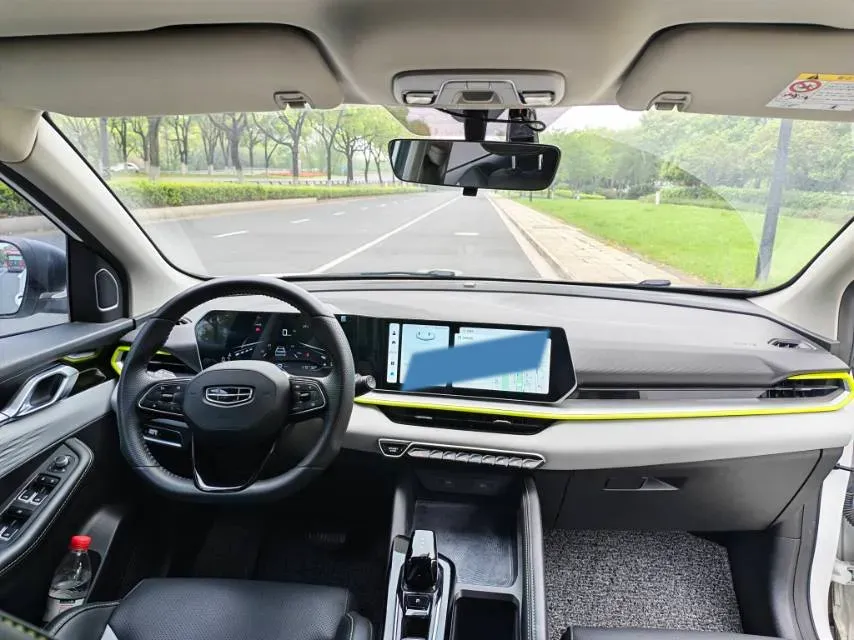 2022 Geely Coolray 1.5T 181HP L4 7DCT,autocango,china used car exporter,china ev exporter,chinese used car exporter,chinese used ev exporter