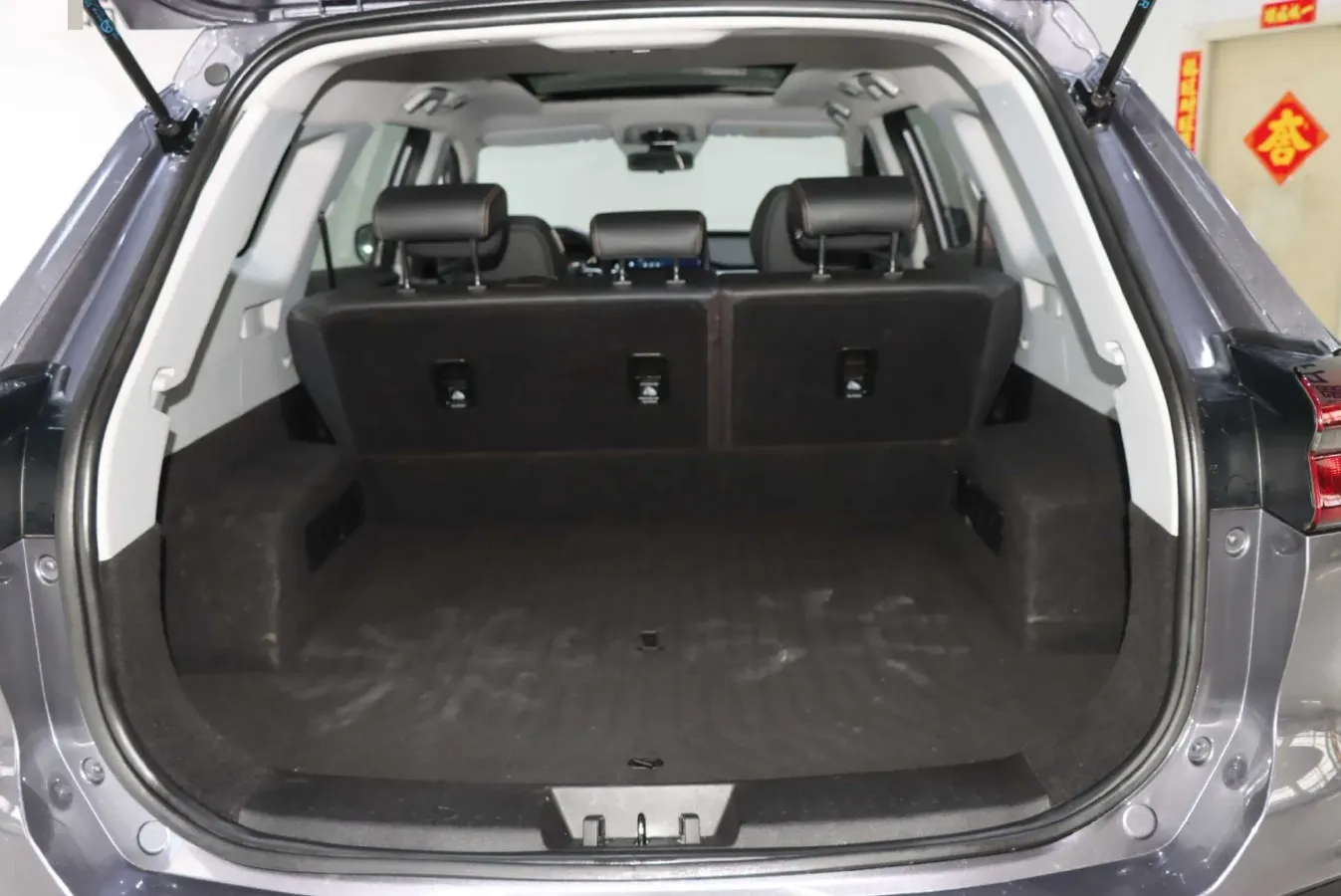 2024 Chery Tiggo 8 1.5T 156HP L4 6MT,autocango,china used car exporter,china ev exporter,chinese used car exporter,chinese used ev exporter