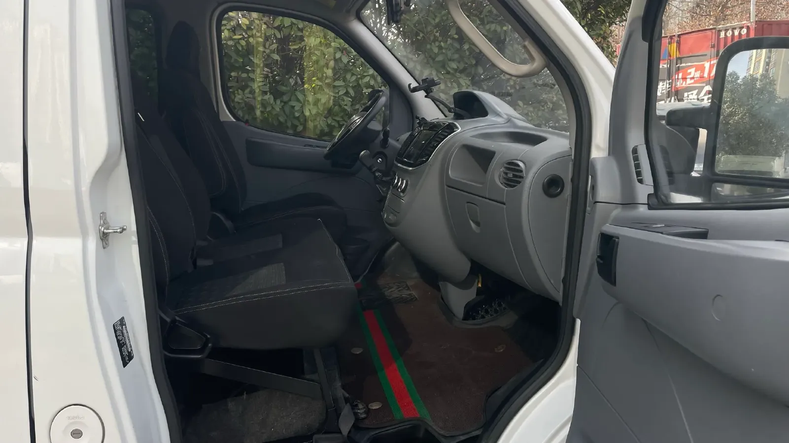 2013 JinBei Big Sea Lion 2.5T 116HP L4 5MT,autocango,china used car exporter,china ev exporter,chinese used car exporter,chinese used ev exporter