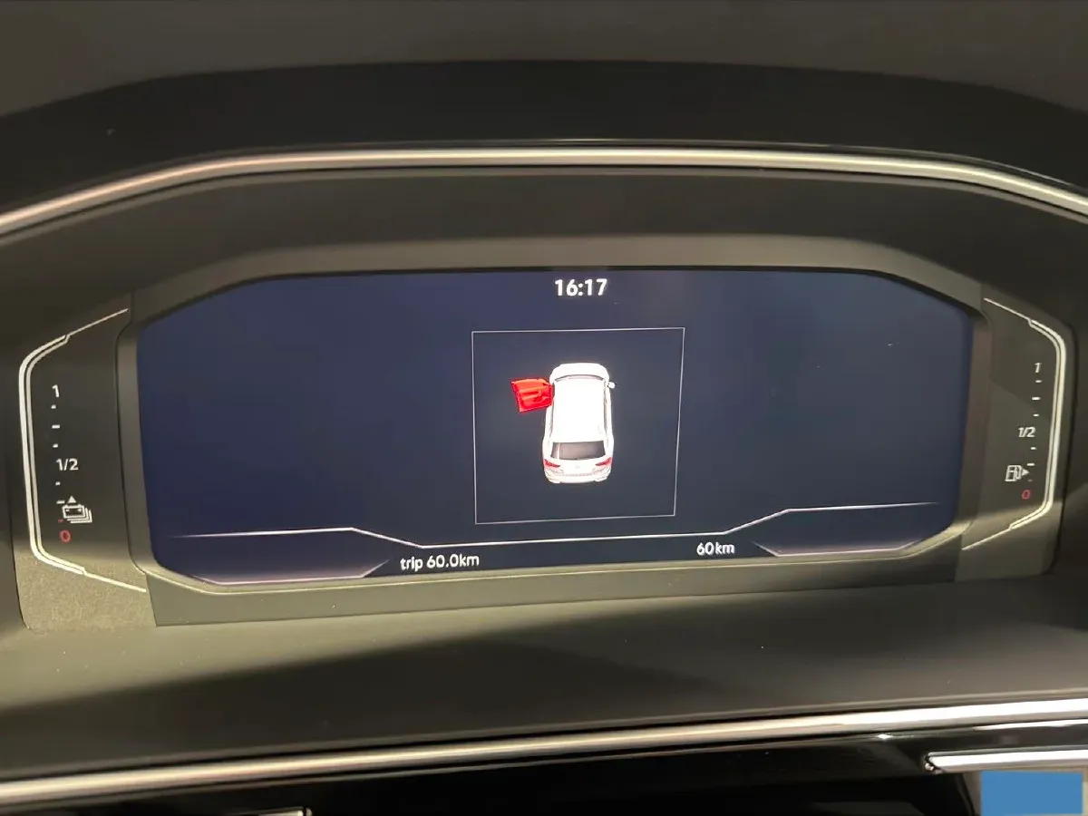 2023 Volkswagen Tiguan L 1.4T 150HP L4 6DCT PHEV 13KWH,autocango,china used car exporter,china ev exporter,chinese used car exporter,chinese used ev exporter