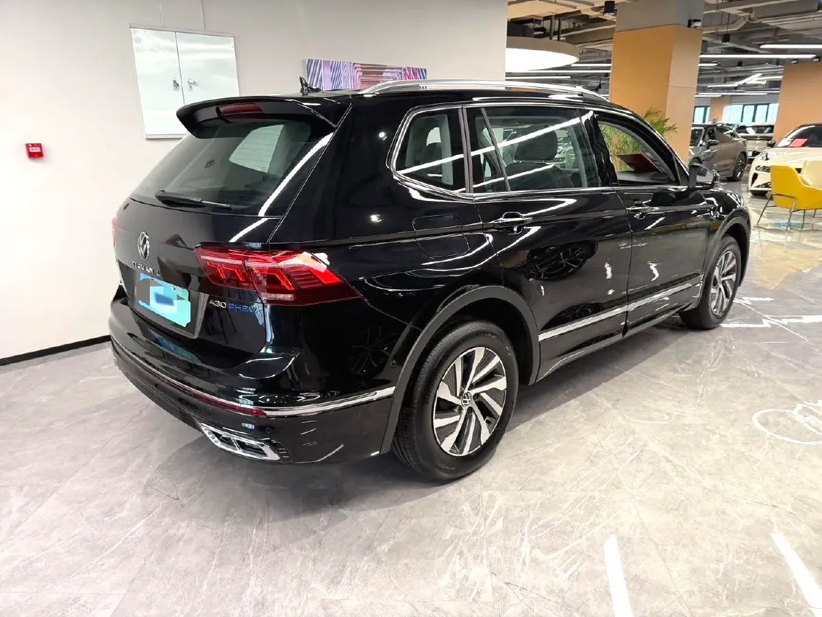 2023 Volkswagen Tiguan L 1.4T 150HP L4 6DCT PHEV 13KWH,autocango,china used car exporter,china ev exporter,chinese used car exporter,chinese used ev exporter