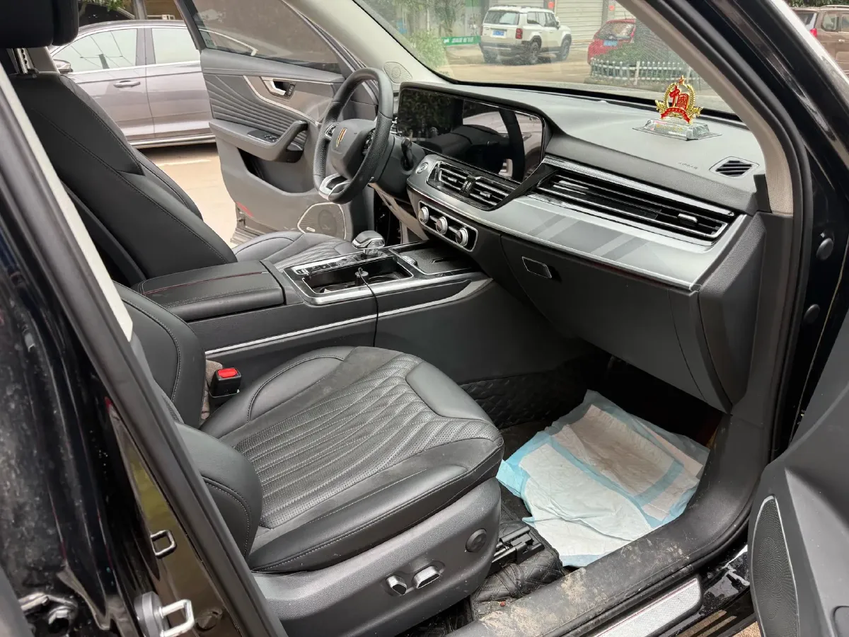 2023 HongQi HS5 2.0T 252HP L4 8AT,autocango,china used car exporter,china ev exporter,chinese used car exporter,chinese used ev exporter