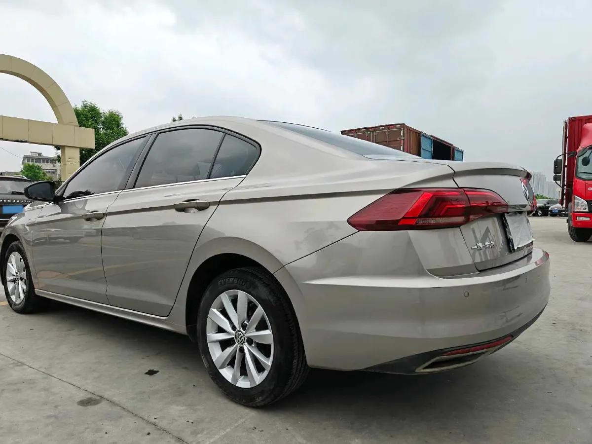 2020 Volkswagen Bora 1.5L 113HP L4 6AT,autocango,china used car exporter,china ev exporter,chinese used car exporter,chinese used ev exporter