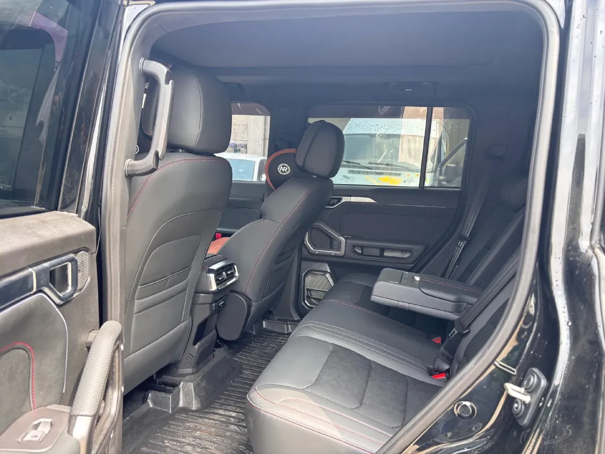 2023 Jetour Traveller 2.0T 254HP L4 8AT,autocango,china used car exporter,china ev exporter,chinese used car exporter,chinese used ev exporter