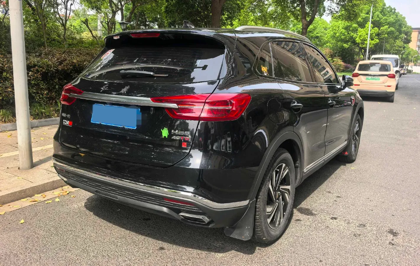 2022 HongQi HS5 2.0T 224HP L4 6AT,autocango,china used car exporter,china ev exporter,chinese used car exporter,chinese used ev exporter