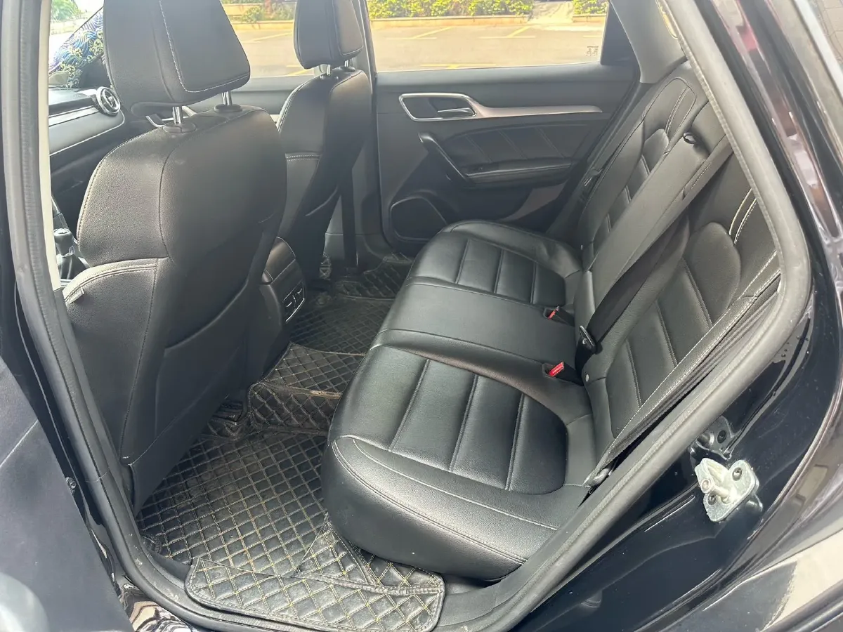 2017 MG MG6 1.5T 169HP L4 6MT,autocango,china used car exporter,china ev exporter,chinese used car exporter,chinese used ev exporter