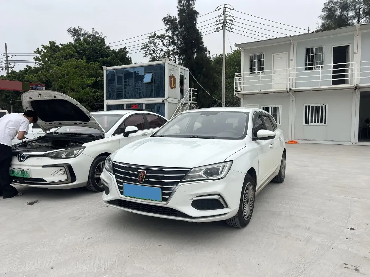 2019 Roewe Ei5 BEV 52.5KWH,autocango,china used car exporter,china ev exporter,chinese used car exporter,chinese used ev exporter