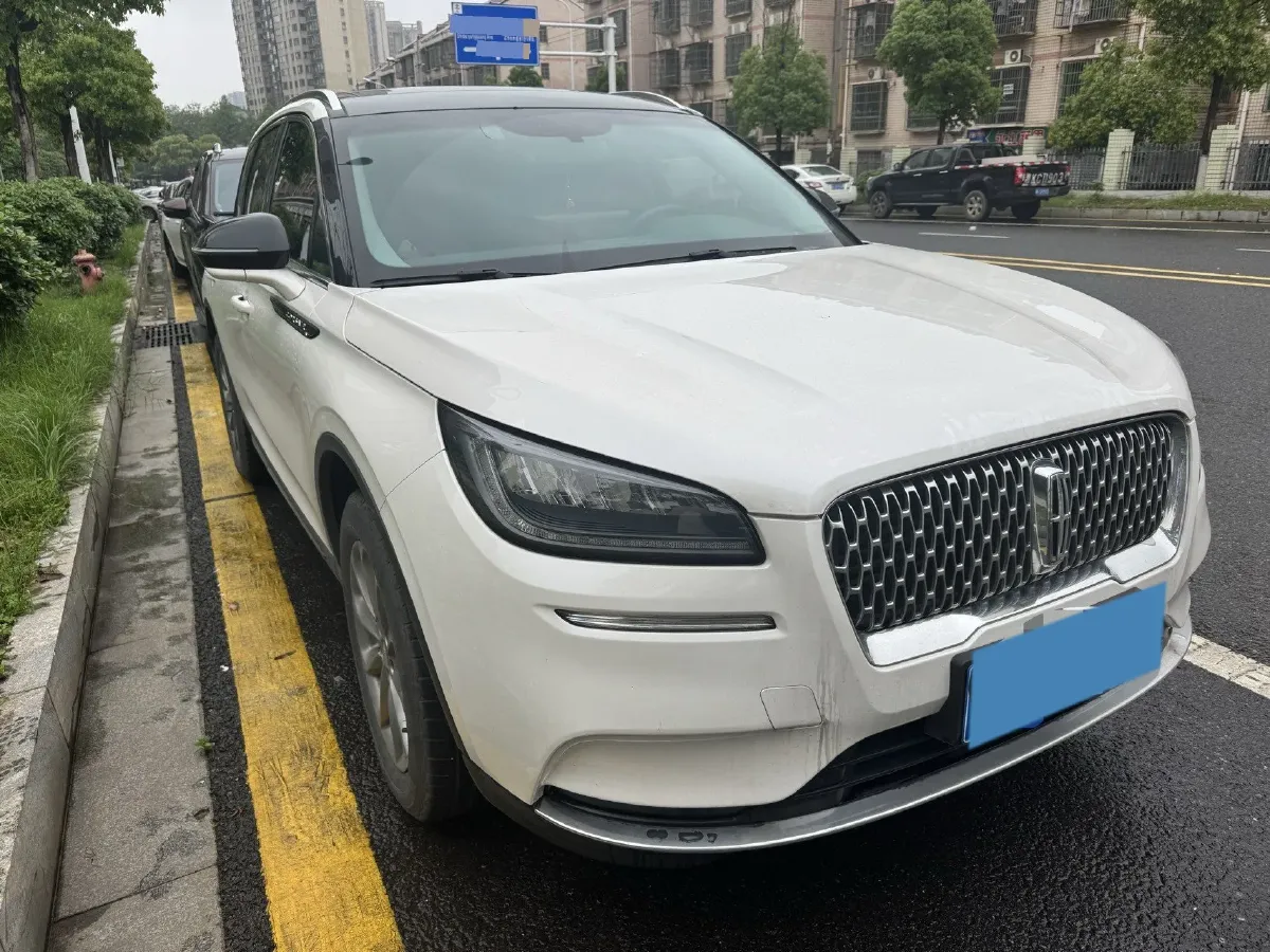 2020 Lincoln Corsair 2.0T 245HP L4 8AT,autocango,china used car exporter,china ev exporter,chinese used car exporter,chinese used ev exporter