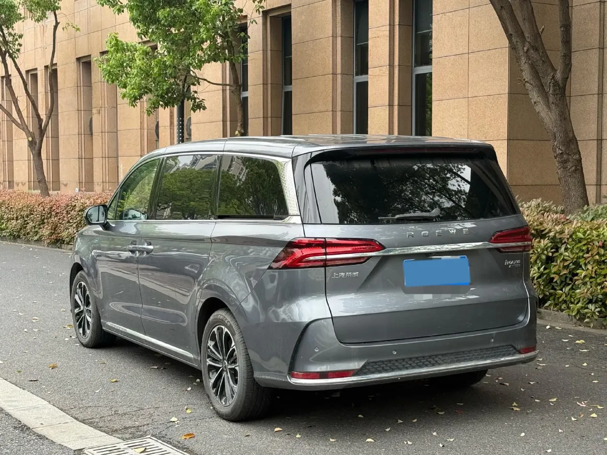 2022 Roewe iMAX8 2.0T 234HP L4 8AT,autocango,china used car exporter,china ev exporter,chinese used car exporter,chinese used ev exporter