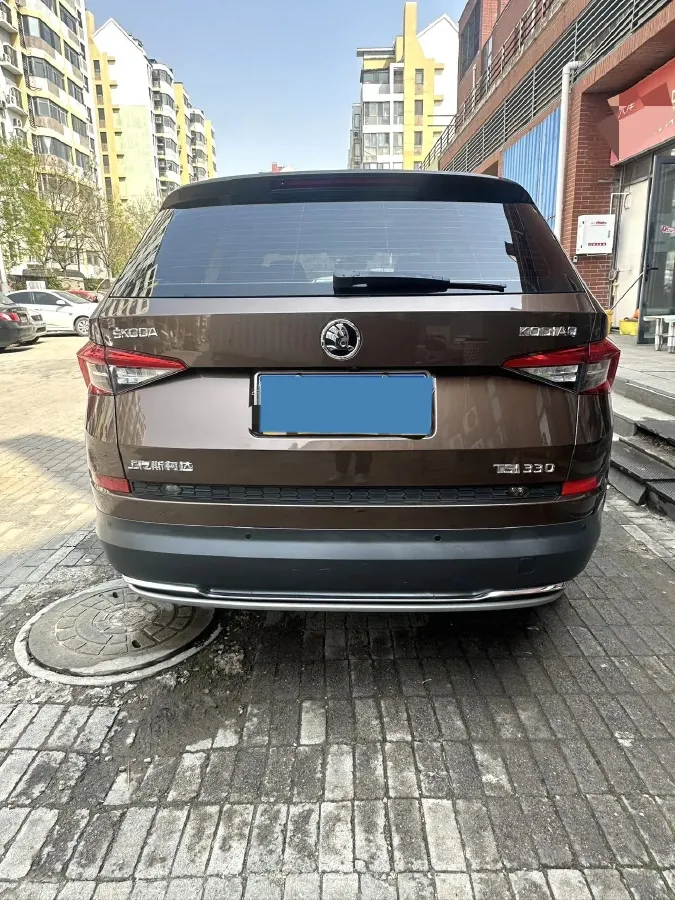 2018 Skoda Kodiak 2.0T 186HP L4 7DCT,autocango,china used car exporter,china ev exporter,chinese used car exporter,chinese used ev exporter