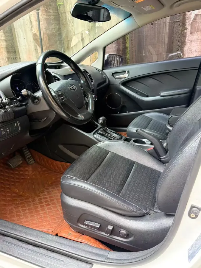 2017 Kia K3 1.6L 128HP L4 6AT,autocango,china used car exporter,china ev exporter,chinese used car exporter,chinese used ev exporter