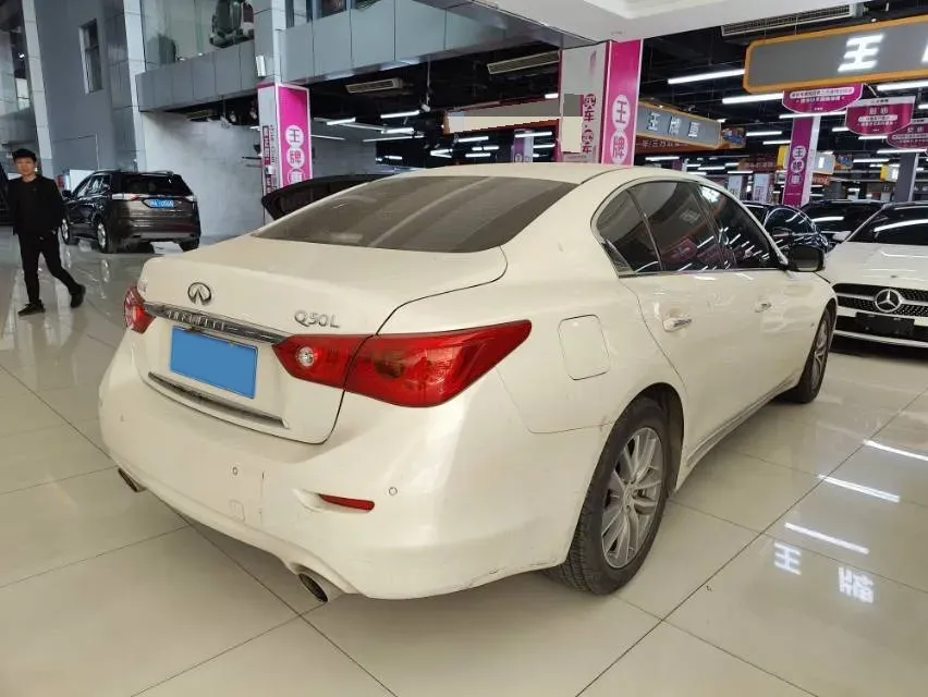 2016 Infiniti Q50L 2.0T 211HP L4 7AT,autocango,china used car exporter,china ev exporter,chinese used car exporter,chinese used ev exporter