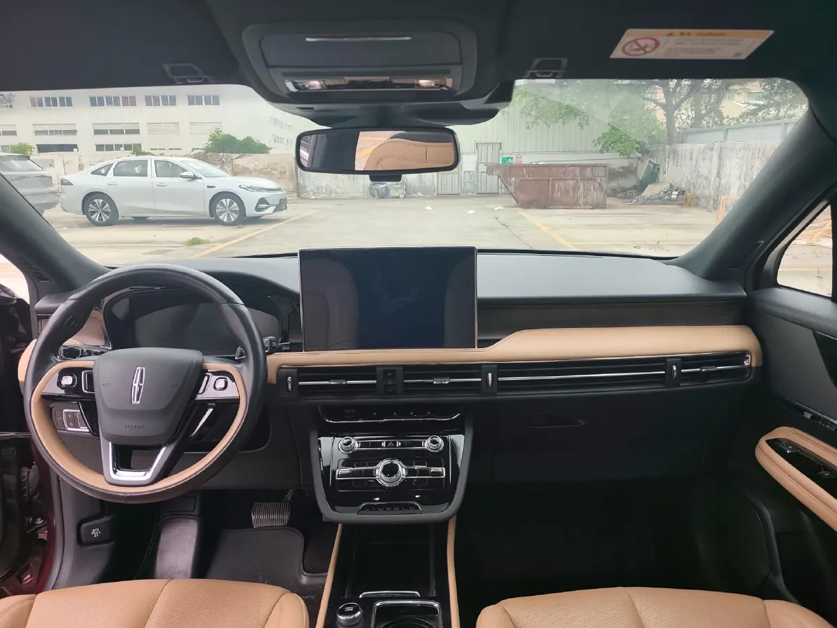 2022 Lincoln Corsair 2.0T 245HP L4 8AT,autocango,china used car exporter,china ev exporter,chinese used car exporter,chinese used ev exporter