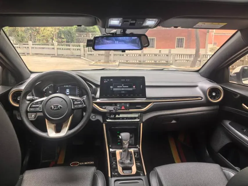 2020 Kia K3 1.5L 115HP L4 CVT,autocango,china used car exporter,china ev exporter,chinese used car exporter,chinese used ev exporter