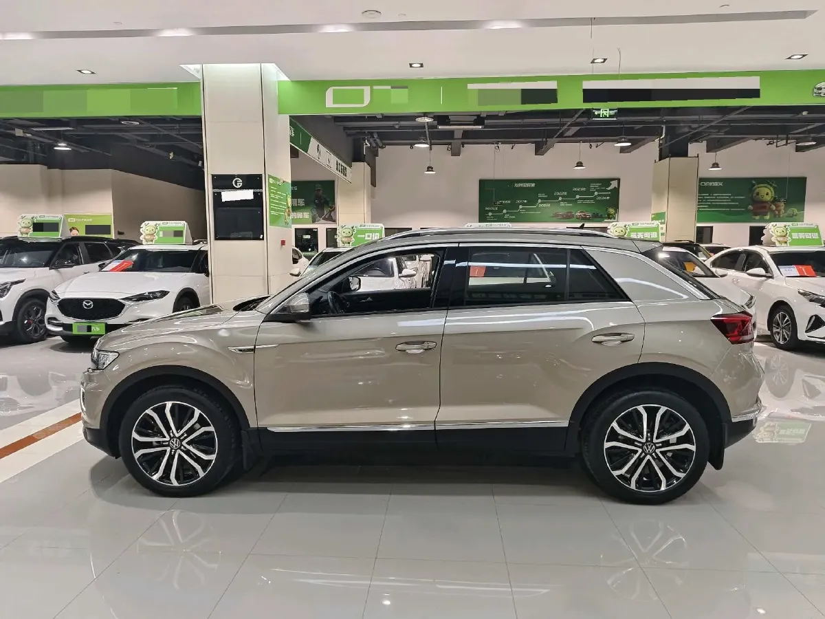 2022 Volkswagen T-Roc 1.4T 150HP L4 7DCT,autocango,china used car exporter,china ev exporter,chinese used car exporter,chinese used ev exporter