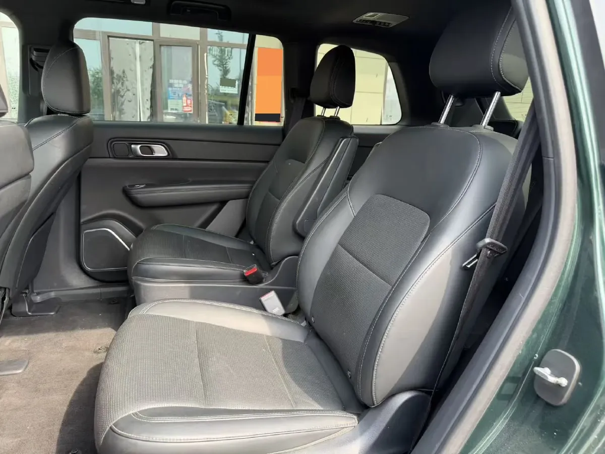 2021 Li ONE Range Extended 131HP REEV 40.5KWH,autocango,china used car exporter,china ev exporter,chinese used car exporter,chinese used ev exporter