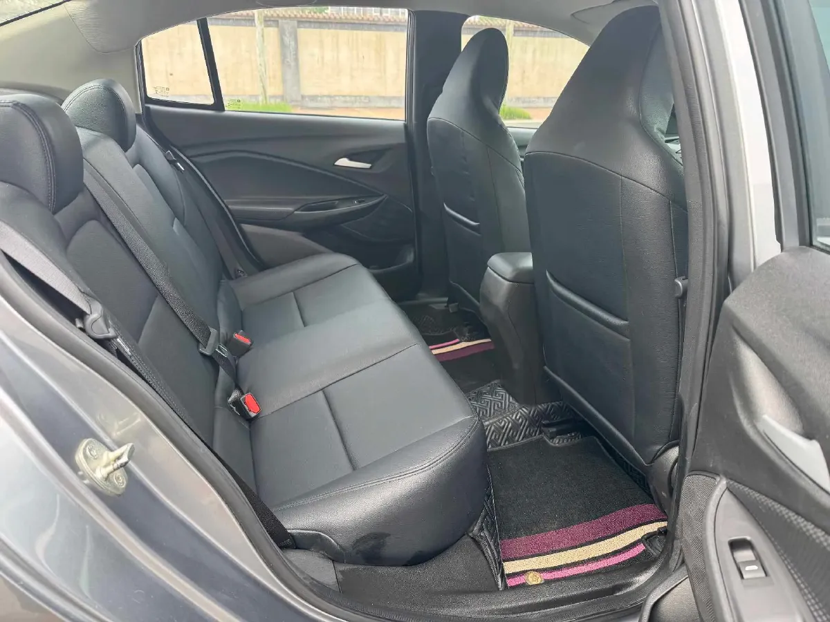 2020 Chevrolet Cavalier 1.0T 125HP L3 6AT,autocango,china used car exporter,china ev exporter,chinese used car exporter,chinese used ev exporter