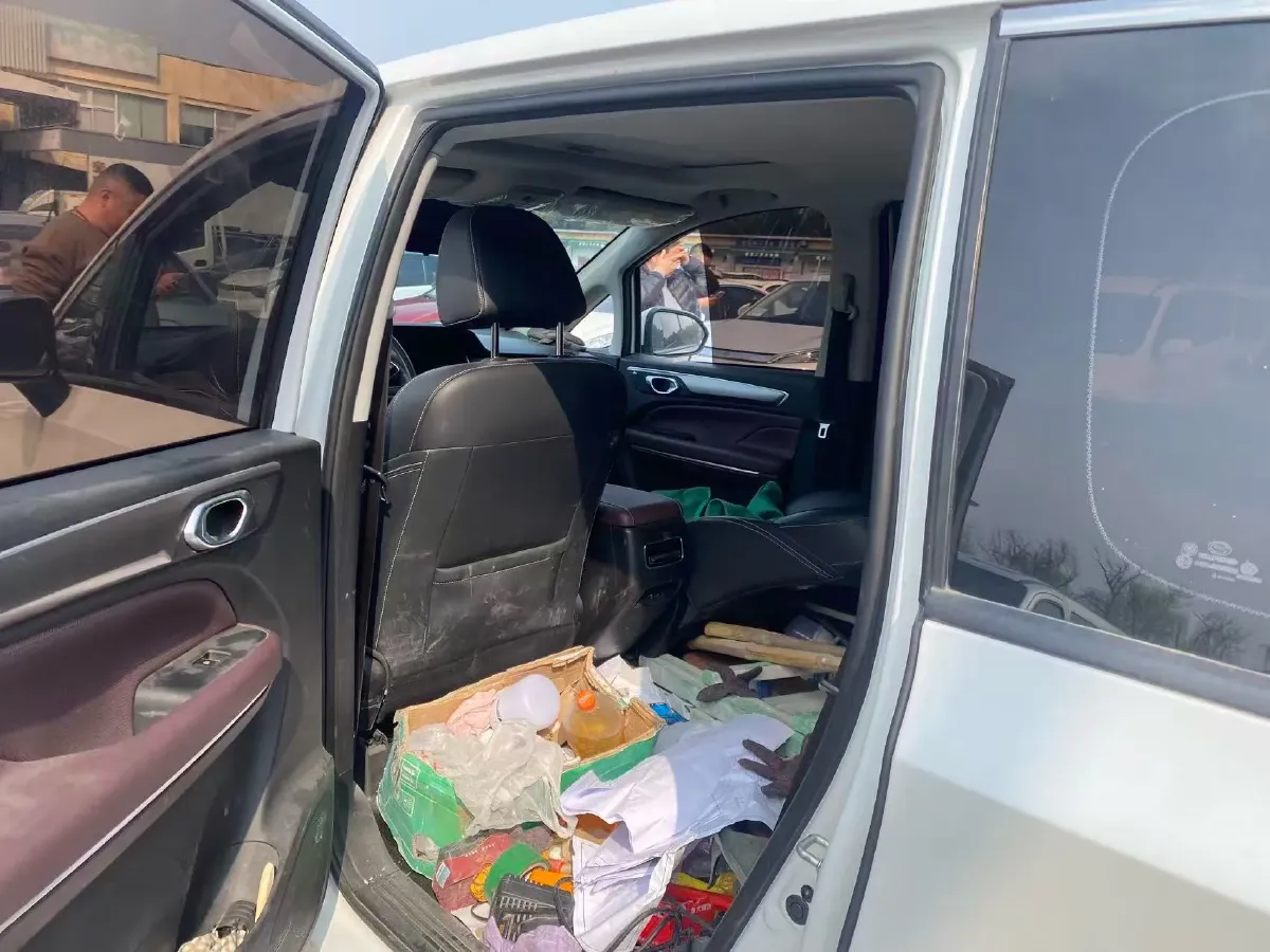 2023 GAC Trumpchi M6 1.5T 177HP L4 7DCT,autocango,china used car exporter,china ev exporter,chinese used car exporter,chinese used ev exporter