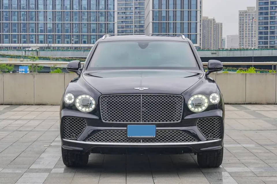 2022 Bentley Bentayga 4.0T 550HP V8 8AT,autocango,china used car exporter,china ev exporter,chinese used car exporter,chinese used ev exporter