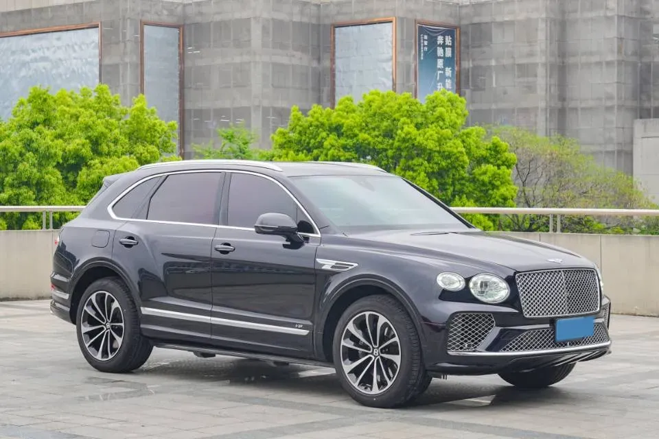 2022 Bentley Bentayga 4.0T 550HP V8 8AT,autocango,china used car exporter,china ev exporter,chinese used car exporter,chinese used ev exporter