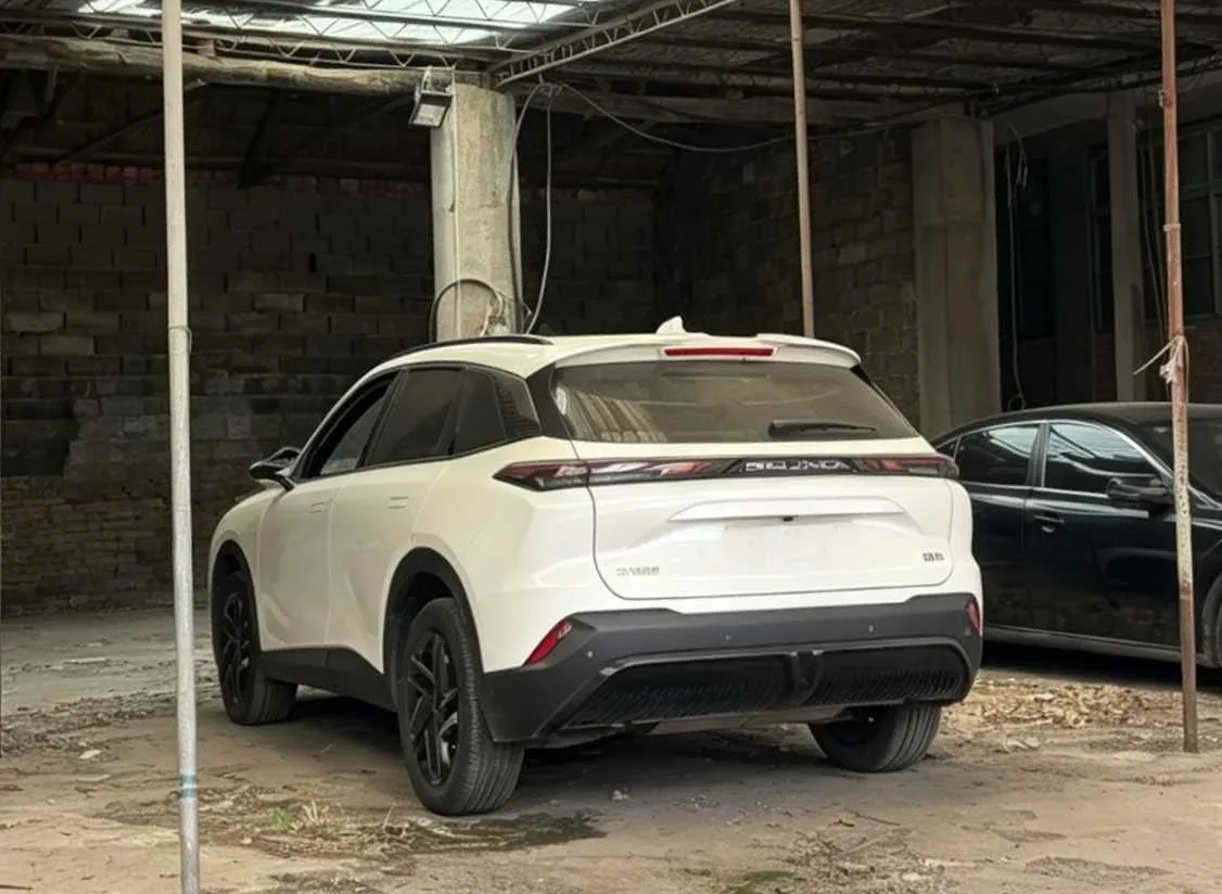 2023 BeiJing Auto Rubik 1.5T 188HP L4 7DCT,autocango,china used car exporter,china ev exporter,chinese used car exporter,chinese used ev exporter