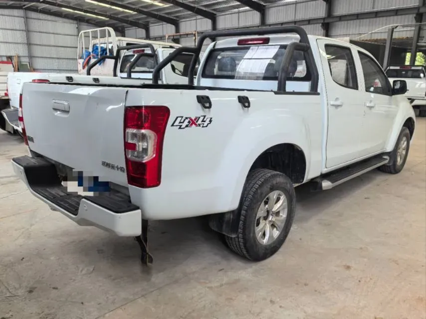 2023 Isuzu RE-MAX Jim 2.5T 143HP L4 6MT,autocango,china used car exporter,china ev exporter,chinese used car exporter,chinese used ev exporter
