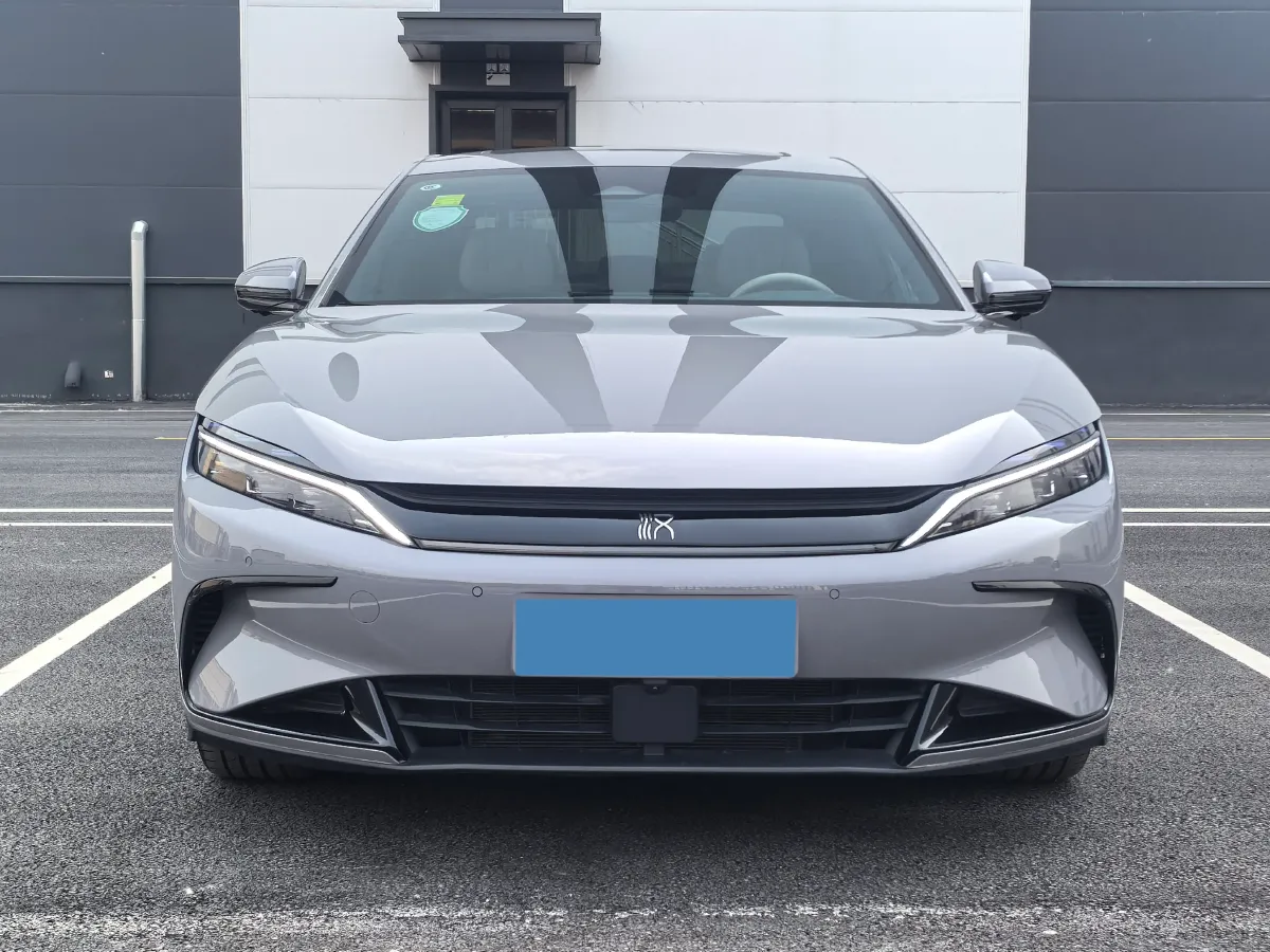 2025 BYD Han 1.5T 156HP L4 E-CVT PHEV,autocango,china used car exporter,china ev exporter,chinese used car exporter,chinese used ev exporter