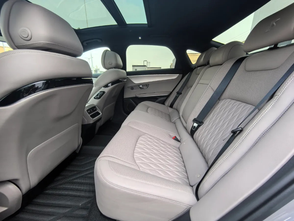 2025 BYD Han 1.5T 156HP L4 E-CVT PHEV,autocango,china used car exporter,china ev exporter,chinese used car exporter,chinese used ev exporter