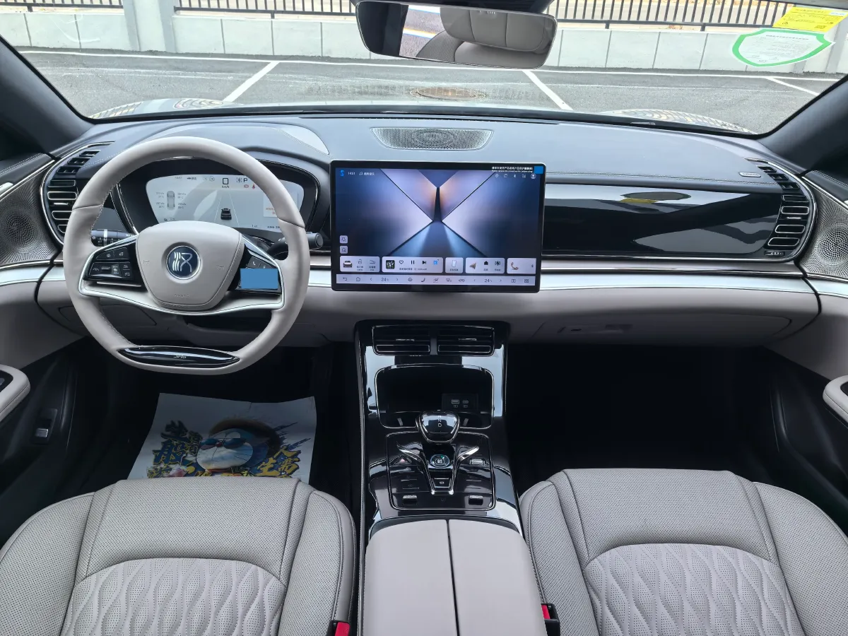 2025 BYD Han 1.5T 156HP L4 E-CVT PHEV,autocango,china used car exporter,china ev exporter,chinese used car exporter,chinese used ev exporter