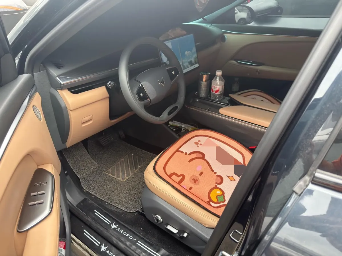 2025 MAXUS G10 2.0T 261HP L4 8AT,autocango,china used car exporter,china ev exporter,chinese used car exporter,chinese used ev exporter