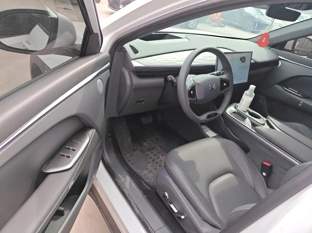 2025 MAXUS G10 2.0T 261HP L4 8AT,autocango,china used car exporter,china ev exporter,chinese used car exporter,chinese used ev exporter