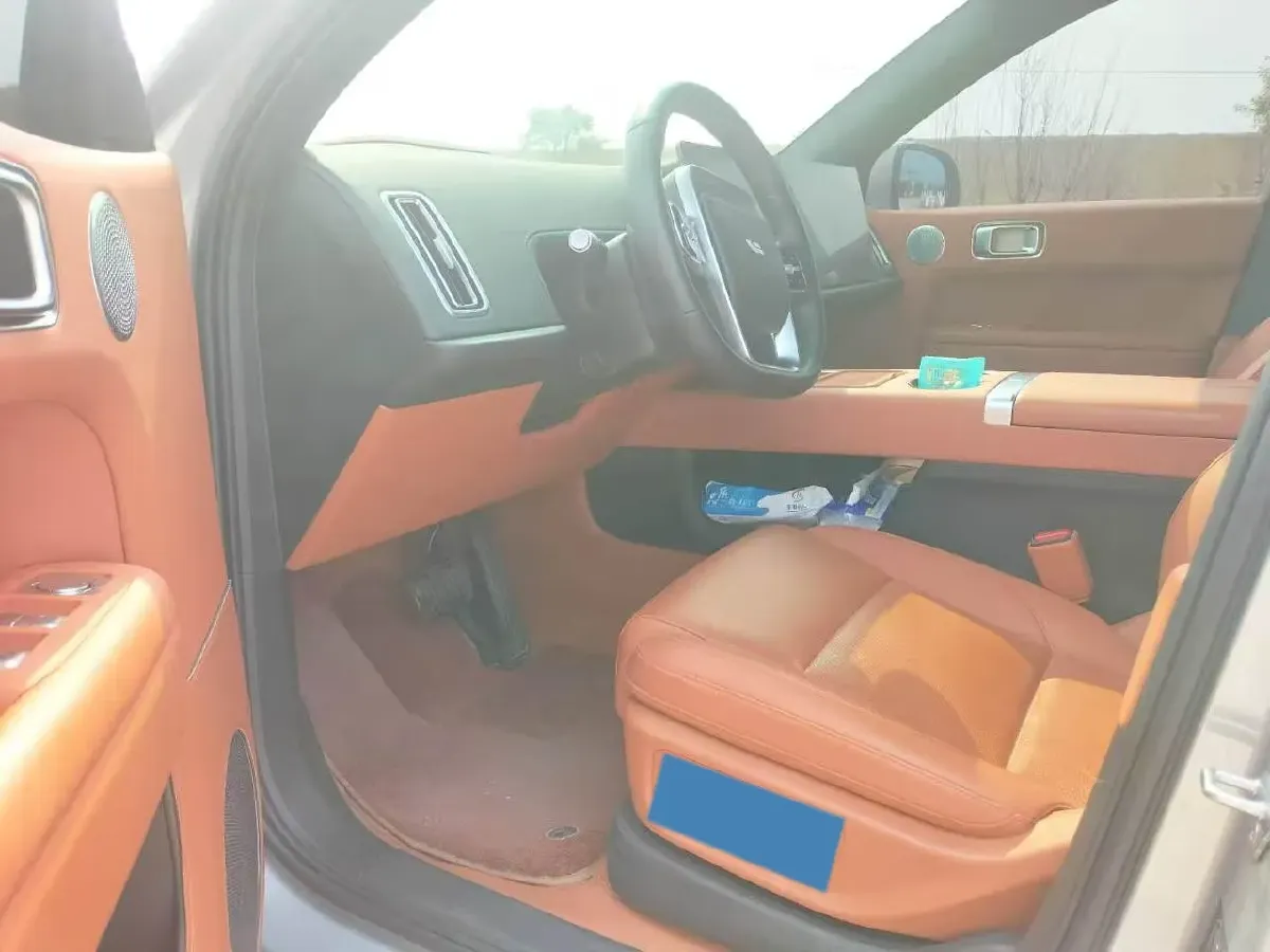 2024 Li L6 Range Extended 154HP L4 REEV 36.8KWH,autocango,china used car exporter,china ev exporter,chinese used car exporter,chinese used ev exporter