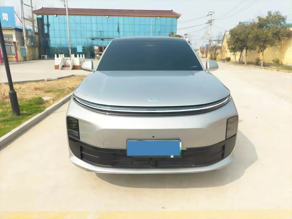 2024 Li L6 Range Extended 154HP L4 REEV 36.8KWH,autocango,china used car exporter,china ev exporter,chinese used car exporter,chinese used ev exporter