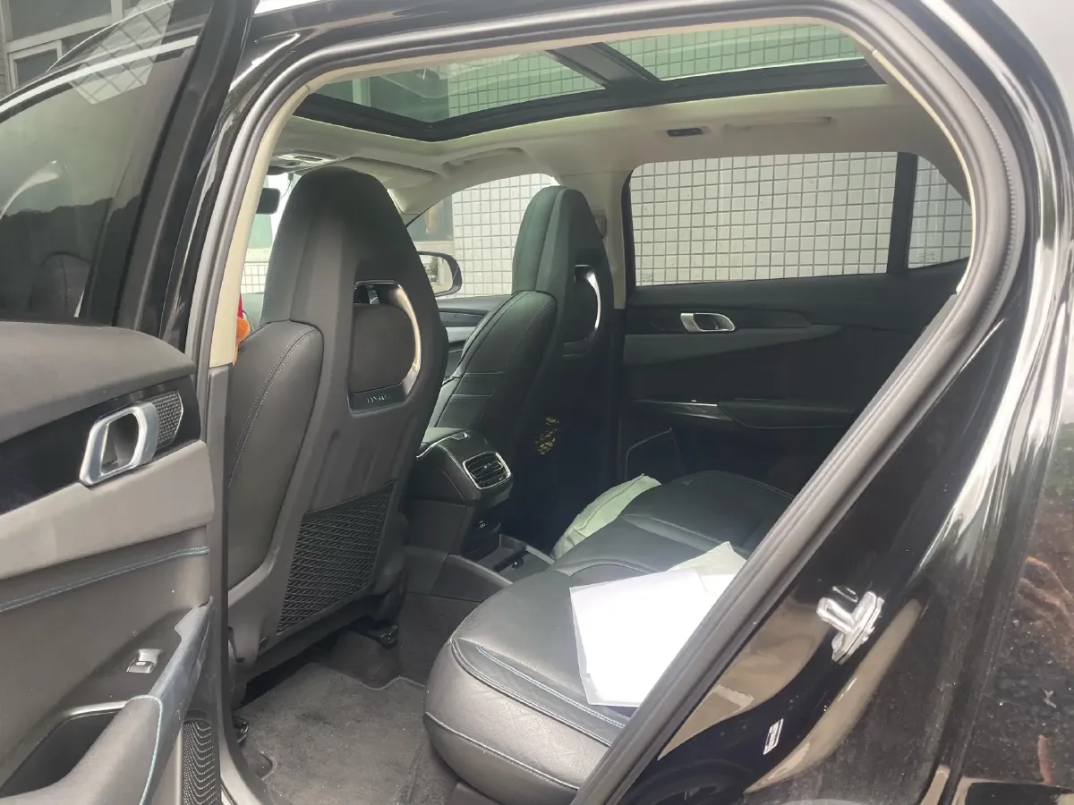2018 Isuzu Mu-X 3.0T 177HP L4 6AT,autocango,china used car exporter,china ev exporter,chinese used car exporter,chinese used ev exporter