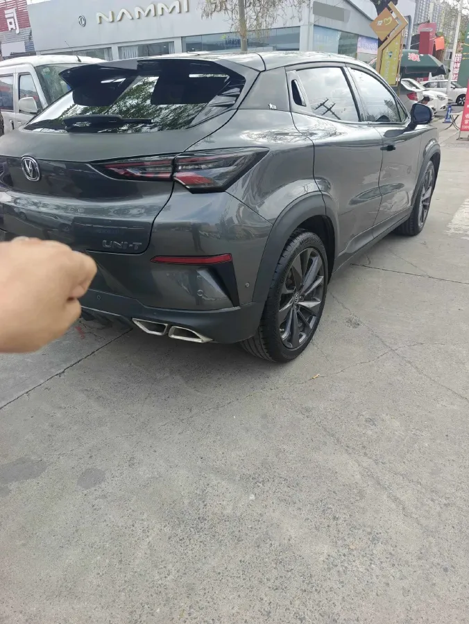 2021 ChangAn UNI-T 1.5T 180HP L4 7DCT,autocango,china used car exporter,china ev exporter,chinese used car exporter,chinese used ev exporter
